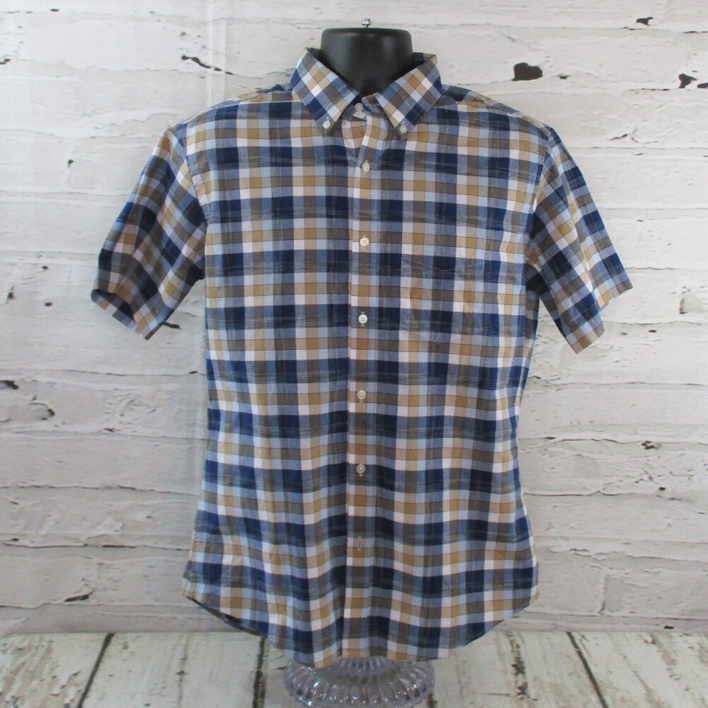 Tie Bar Trim Fit Short Sleeve Button Up Plaid Shirt